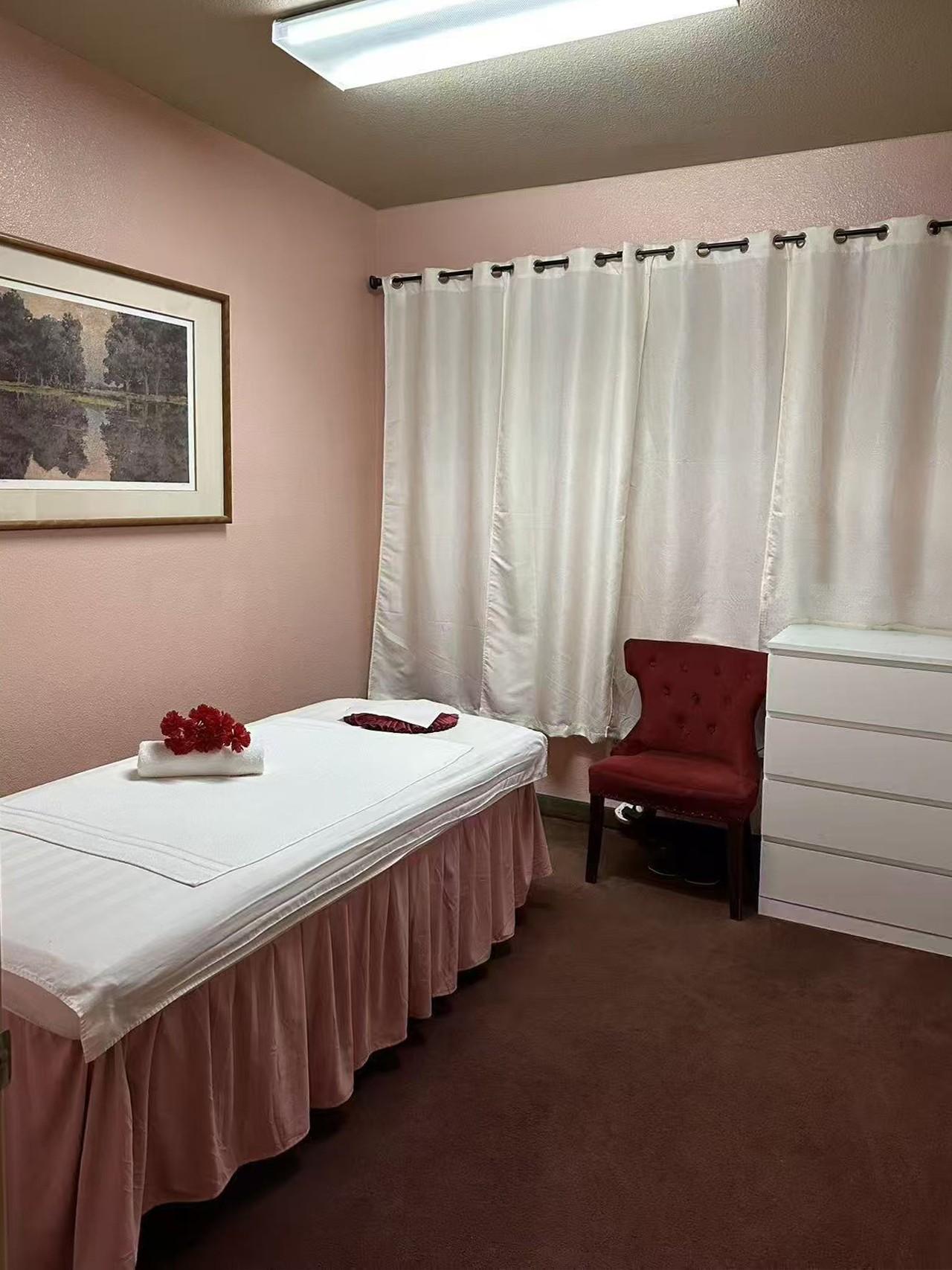 LISTINGRESET-20260713 0618 Mayflower Massage Spa PHOTO massage-near-me-modesto-mayflow-massage-spa-05.jpg