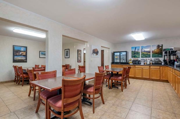 Images SureStay Plus by Best Western Buffalo