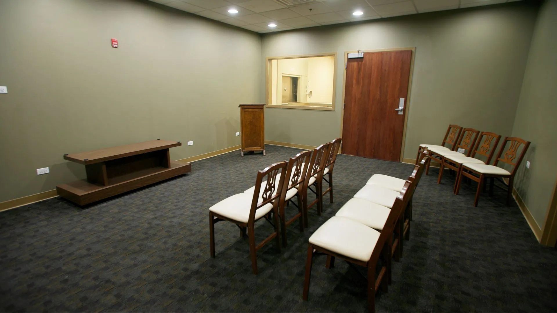 The witnessing room at Passages Cremation Center in Romeoville, IL, where families may gather before a cremation begins.