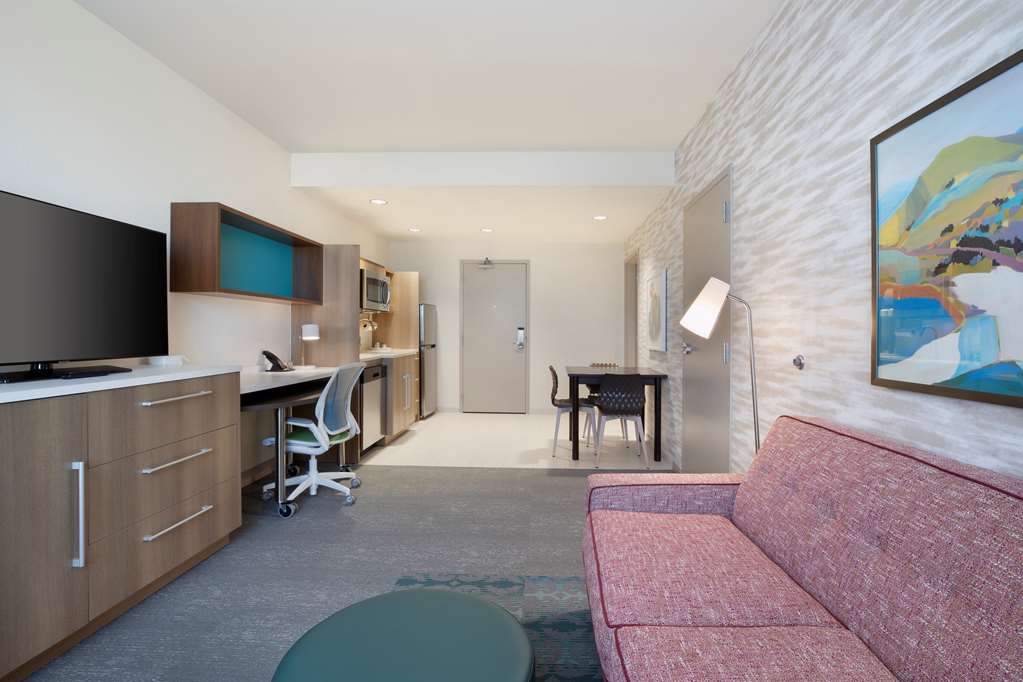 Guest room