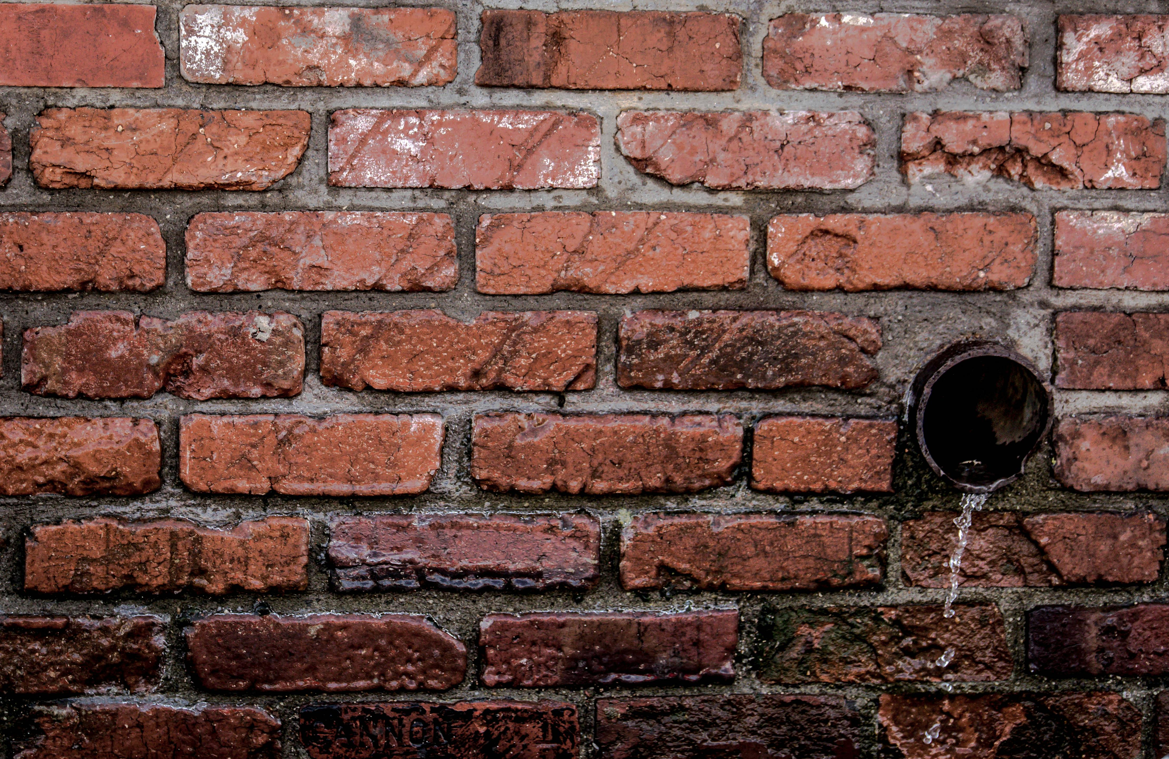 A burst pipe or flooded basement can’t wait. G & R Plumbing provides 24/7 emergency service so you can count on a dependable plumber in Mount Carmel, Union Twp, and Anderson Twp anytime you need help. Call now for fast, reliable service.