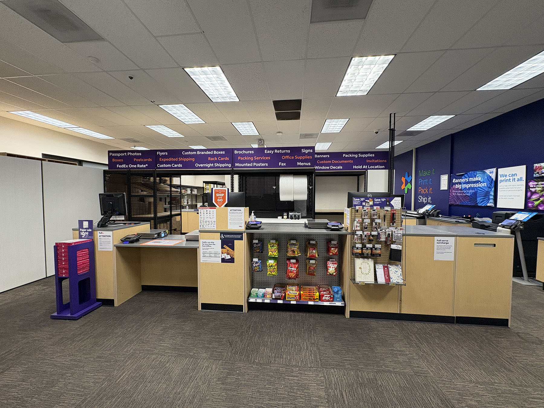FedEx Office Print & Ship Center Image