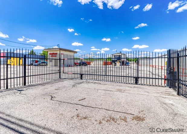 Images CubeSmart Self Storage