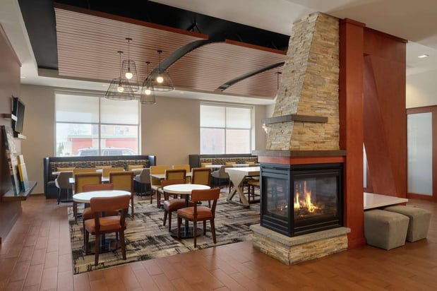 Images Hampton Inn Portland Downtown - Waterfront