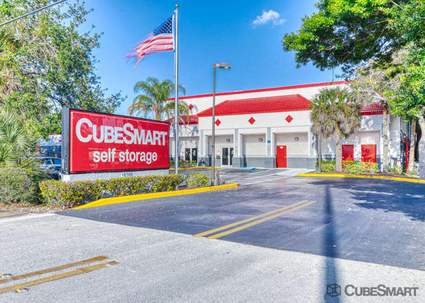 Images CubeSmart Self Storage