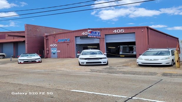 Images Bert's Auto Repair