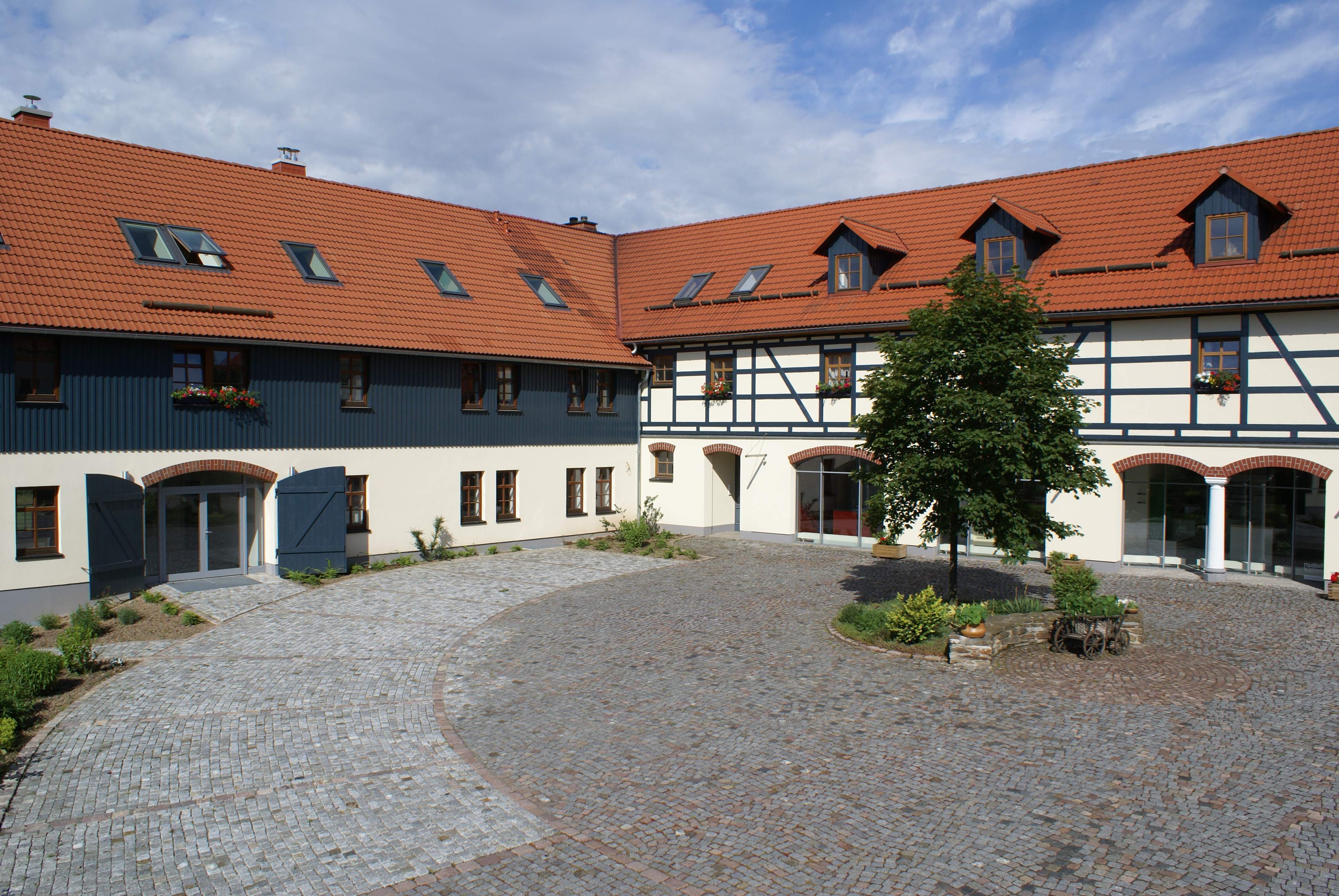 Tischlerei und Küchenstudio Thomas Liebscher in Halsbrücke - Logo