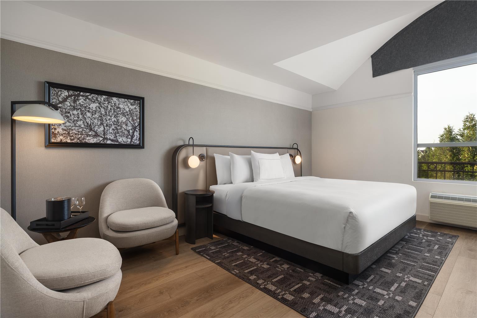 Images Hotel Vallea Bromont, Tapestry Collection by Hilton