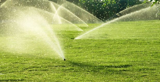 Images Dew Drop Lawn Sprinklers