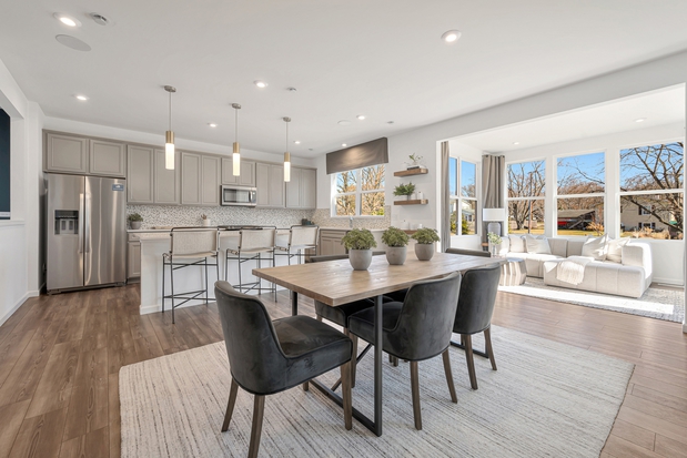 Images Naper Commons by Pulte Homes - Closed