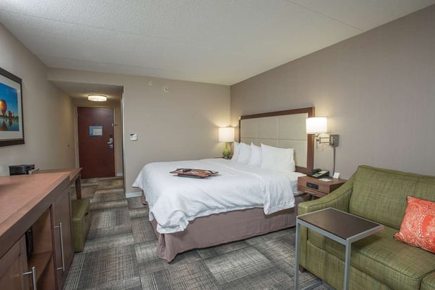 Images Hampton Inn & Suites Cincinnati-Union Centre