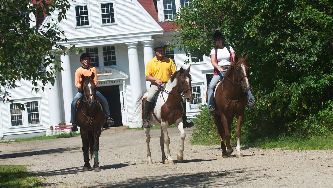 Horseback riding at the hotel - Omni Bretton Arms Inn