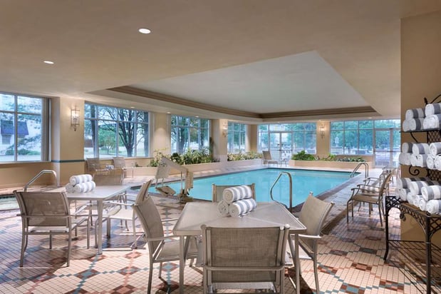Images Embassy Suites by Hilton Charleston