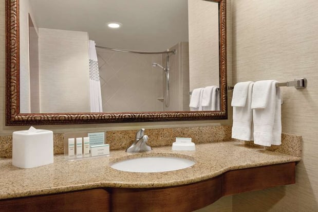 Images Hampton Inn & Suites Williamsburg Historic District
