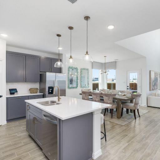 Images UnionMain Homes - Walden Pond 50's