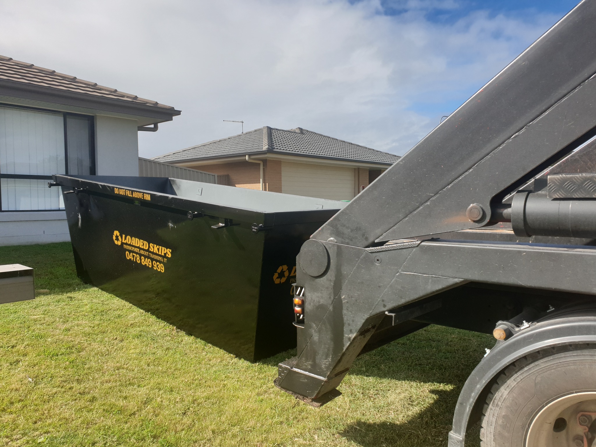 Images Loaded Skips Pty Ltd