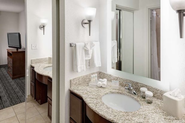 Images Homewood Suites by Hilton El Paso Airport