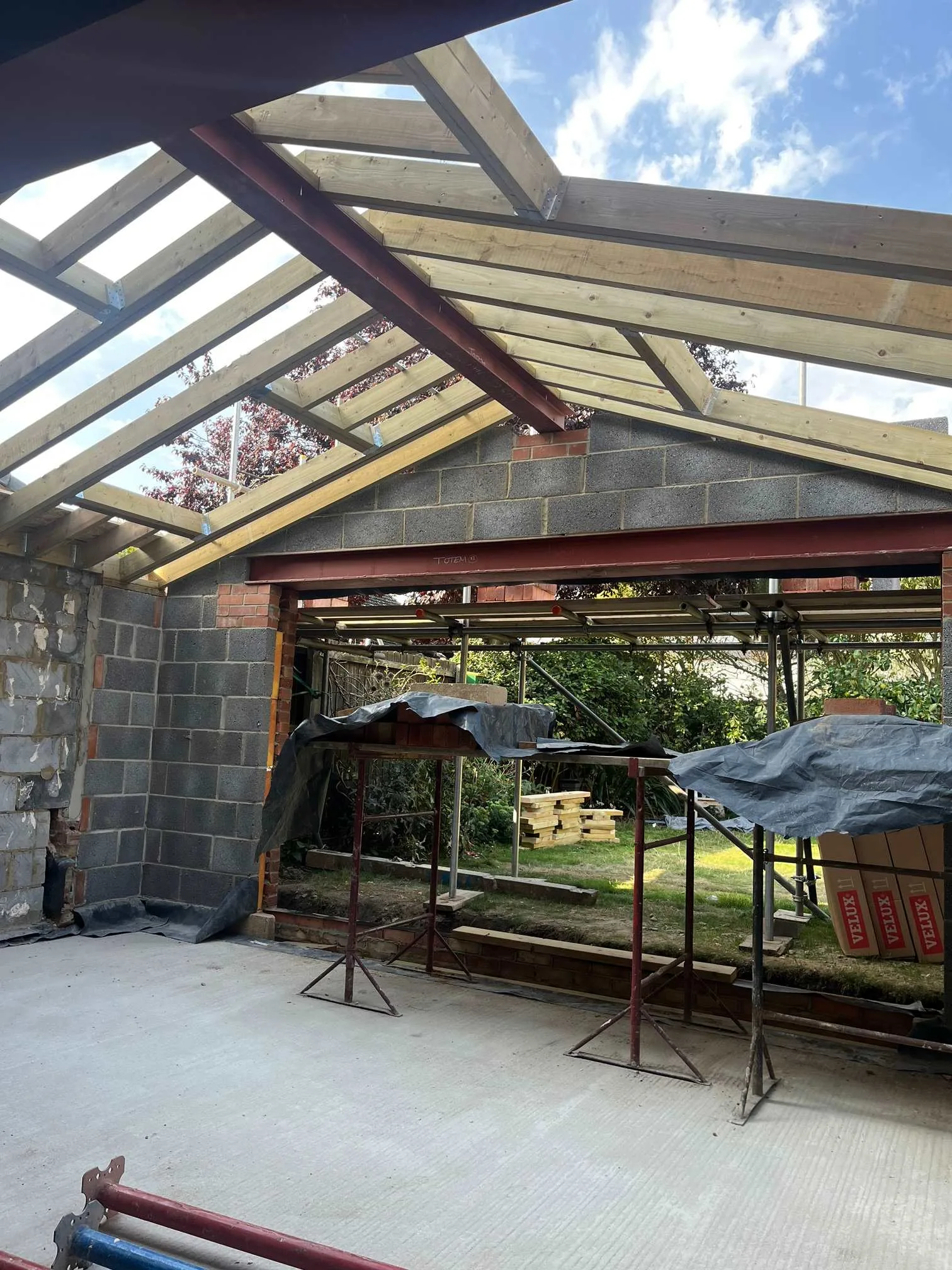 Images Totem Construction Ltd