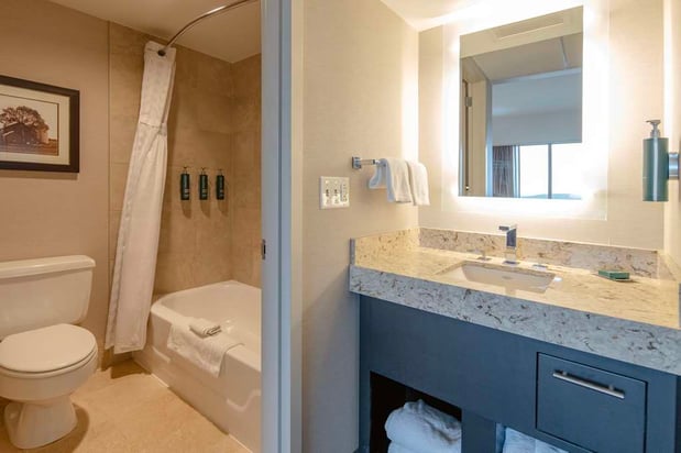 Images DoubleTree by Hilton Hotel Cedar Rapids Convention Complex
