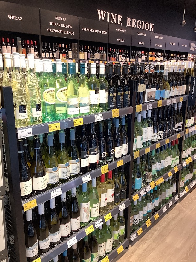 Images Liquorland Pallara