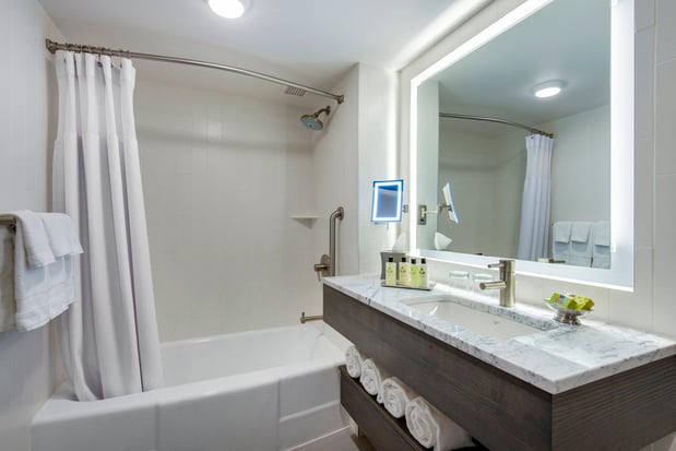 Images InterContinental Saint Paul Riverfront by IHG