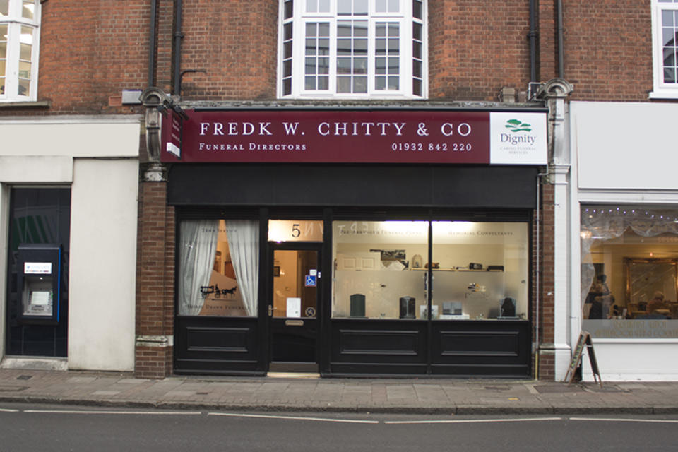 Images Closed - Frederick W Chitty & Co Funeral Directors