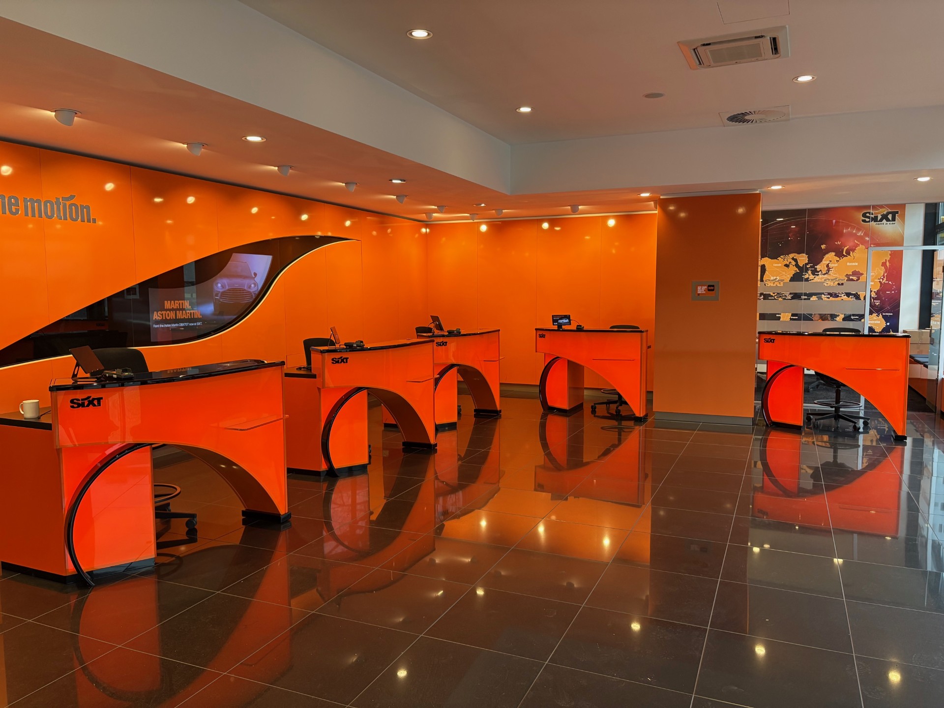 SIXT Auto- und Transportervermietung Essen Limbecker Platz, Ostfeldstr. 9 in Essen