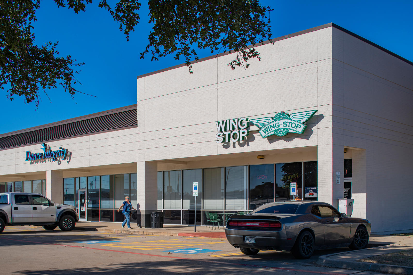 Wing Stop at Highland Village Town Center Shopping Center