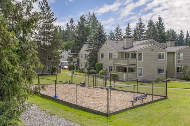 Images The Colony at Bear Creek
