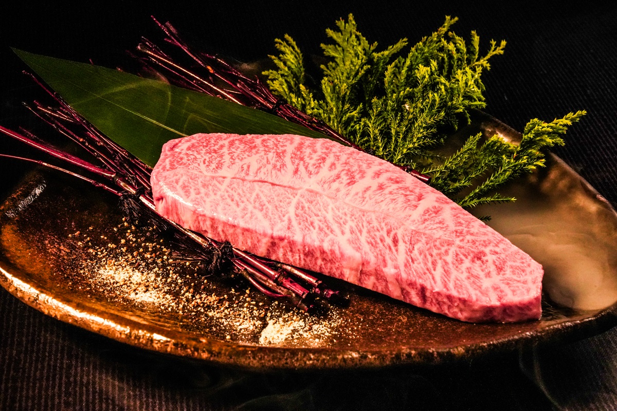 Images 炭火焼肉　月和