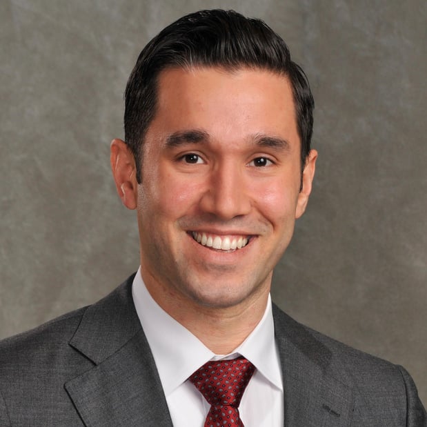 Images Edward Jones - Financial Advisor: Rolland A Bravo, AAMS®