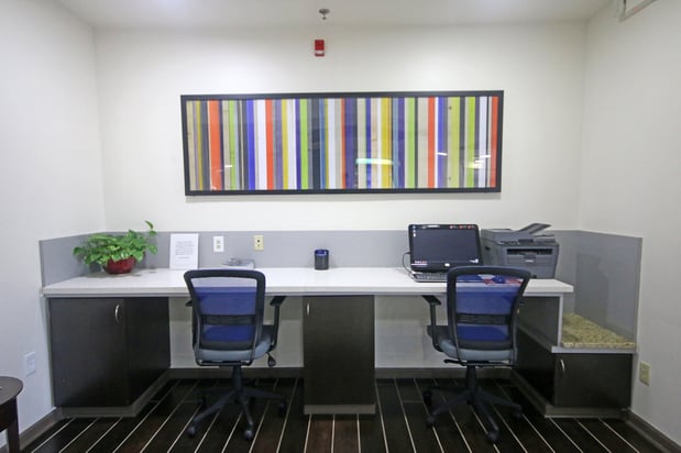 Images Holiday Inn Express & Suites Greensboro-East by IHG