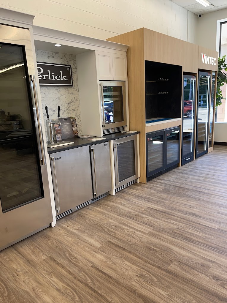 Bill & Rod's Appliance Display Kitchen