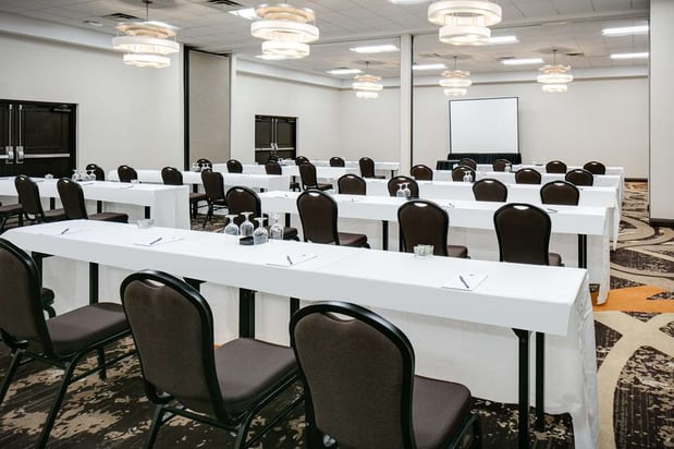 Images DoubleTree by Hilton Hotel Dallas - Market Center