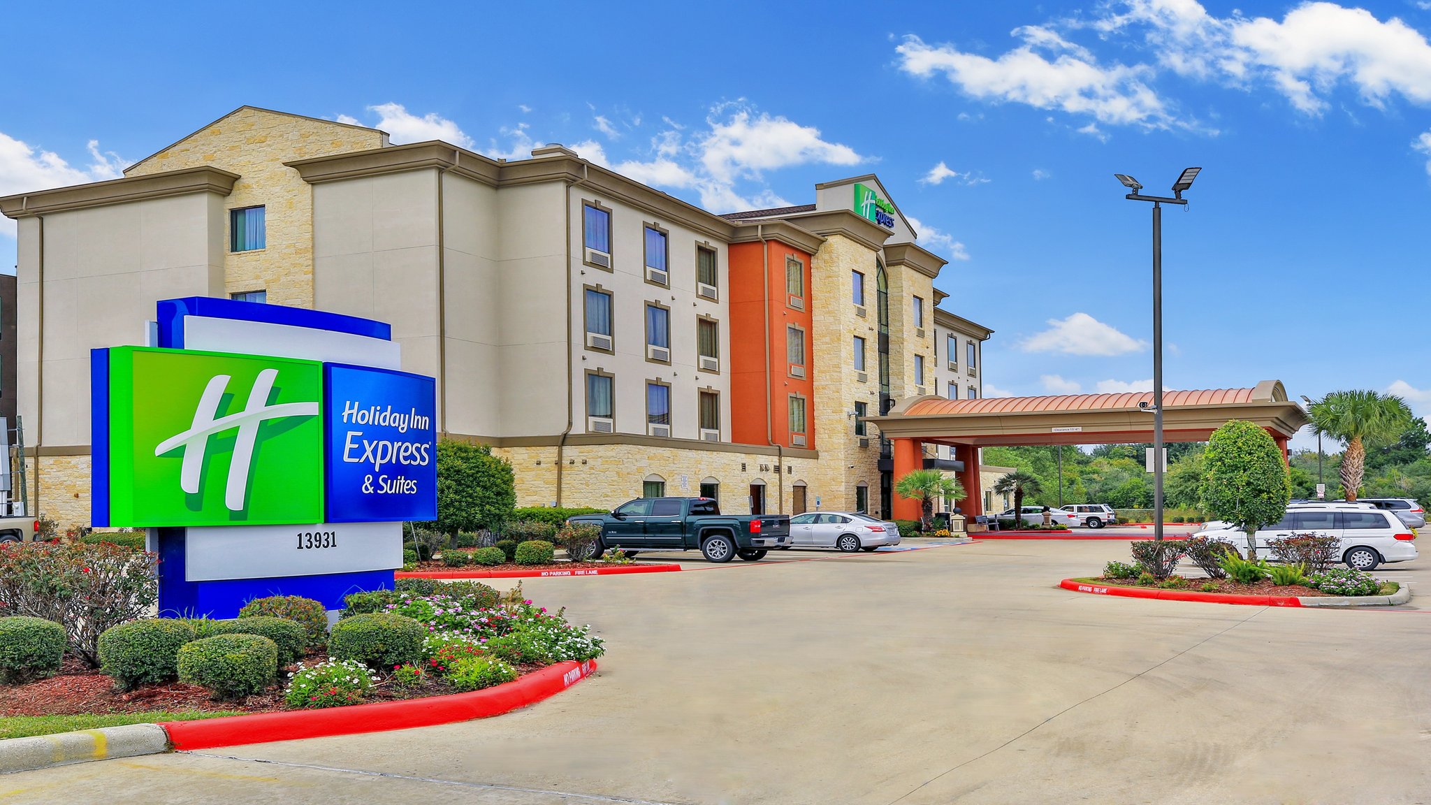 Holiday Inn Express & Suites Houston South - Pearland by IHG