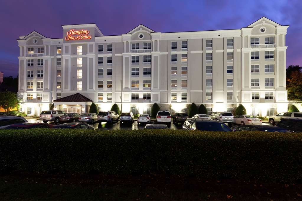 Exterior Hampton Inn & Suites Raleigh/Cary I-40 (PNC Arena) Raleigh (919)233-1798