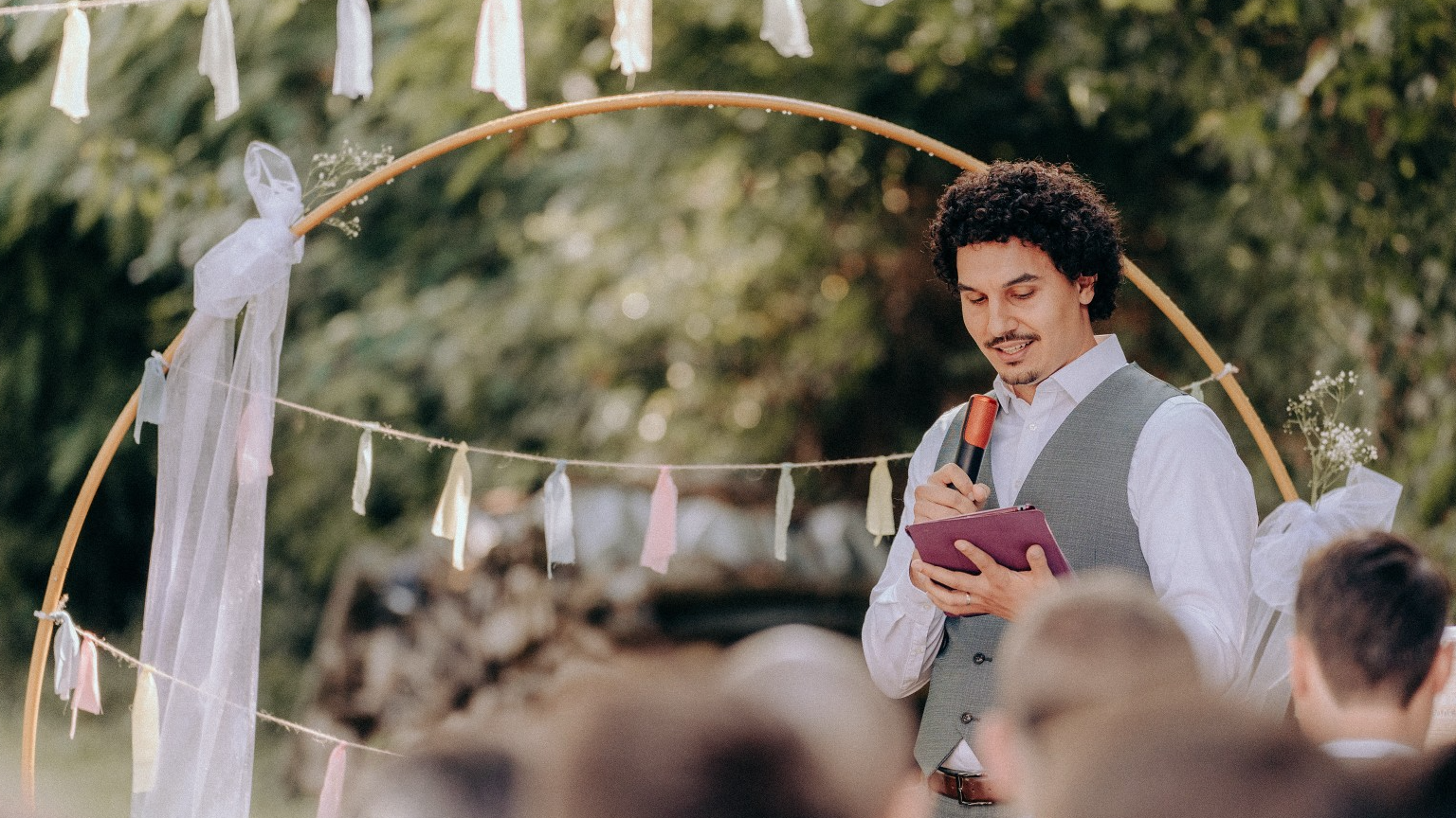 Freier Redner Viktor Michel / Freie Trauungen in Süddeutschland, Beethovenstraße 24 in Stutensee