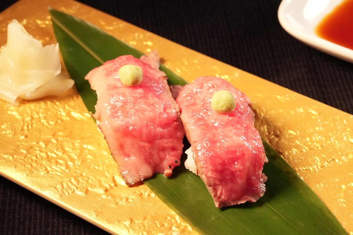 Images 炭火焼肉　月和