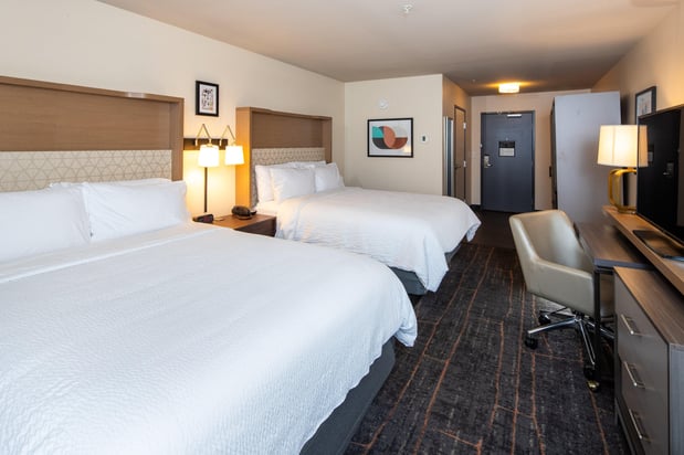 Images Holiday Inn & Suites Detroit - Troy by IHG