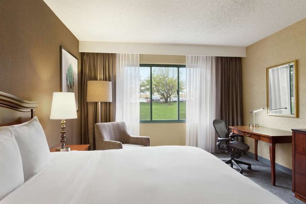 Images DoubleTree by Hilton Detroit Novi