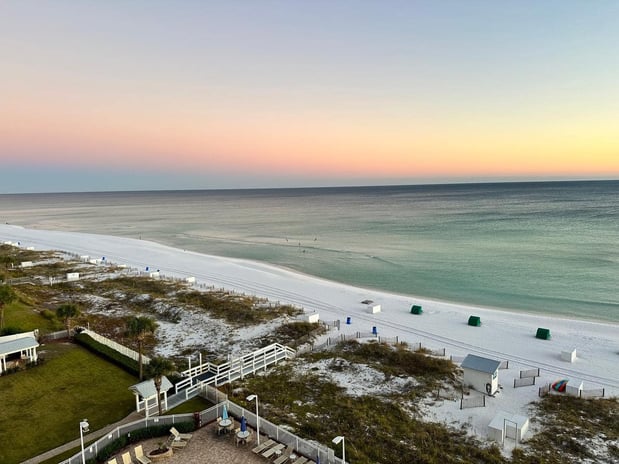 Images Sterling Sands Vacation Rentals