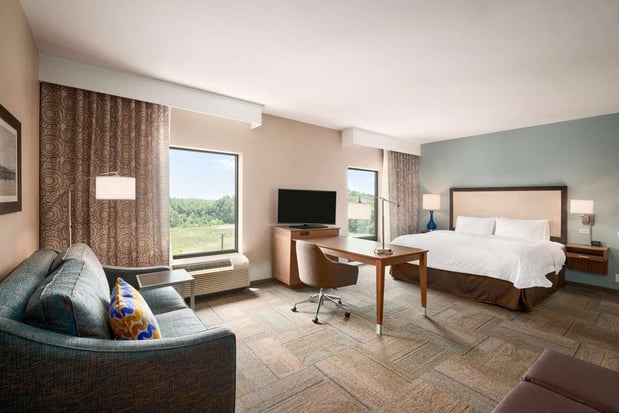 Images Hampton Inn & Suites Lavonia