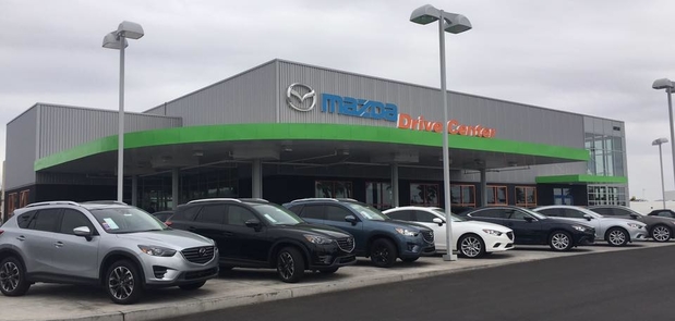 Images CardinaleWay Mazda - Las Vegas
