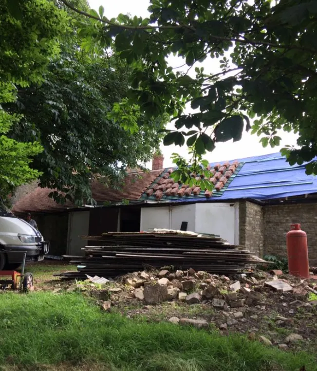 Images First 4 Roofing