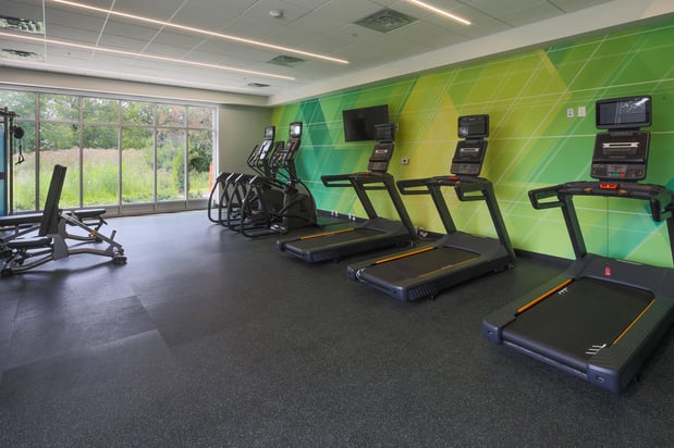 Images Holiday Inn & Suites Detroit - Troy by IHG