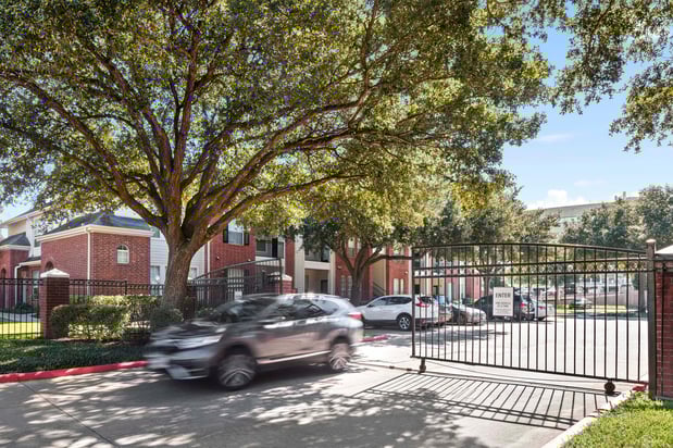 Images Camden Sugar Grove Apartments