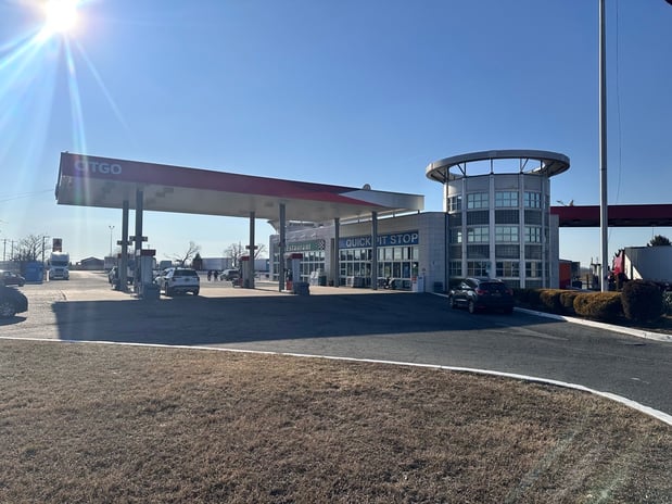 Images CoinFlip Bitcoin ATM - 301 Plaza Restaurant (Middletown)