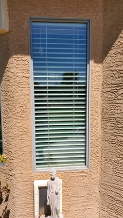 Images L.J. Neal & Sons