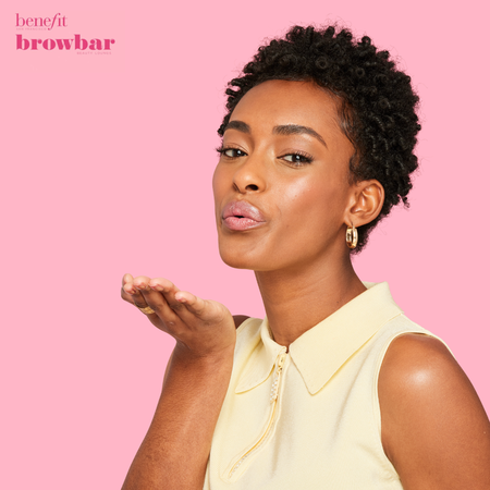 Bilder Benefit Cosmetics BrowBar Douglas Lübeck