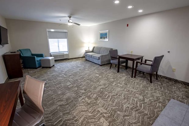 Images Best Western Plus Vermilion River Inn & Suites